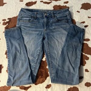 American eagle jeans!